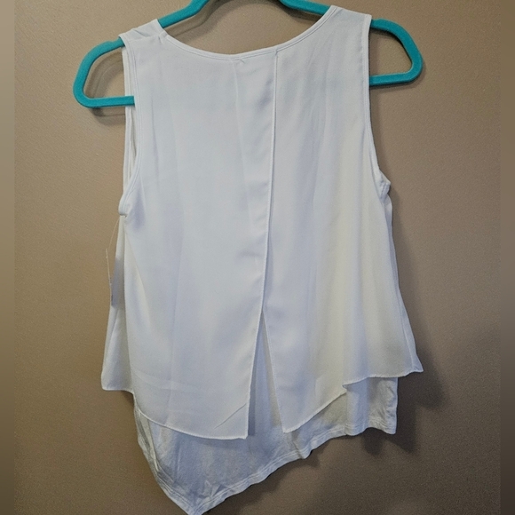 NWT Bar III Women's Size S Core Fashion Washed White Asymmetrical Tank Top - Picture 2 of 4